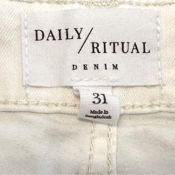 Daily Ritual High Rise Womens Raw Hem Jean Shorts 31/12 - Picture 6 of 11